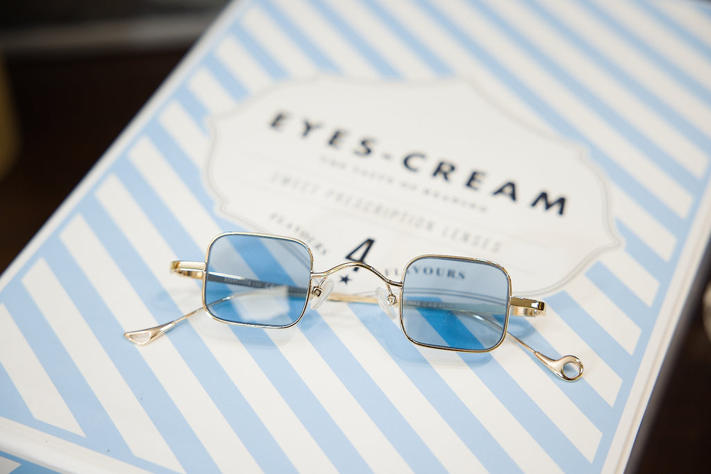 Dumas - Gold with Blue lenses